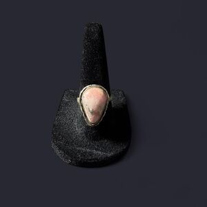 925 Sterling Silver Pink Teardrop Ring - Size 6 ¾